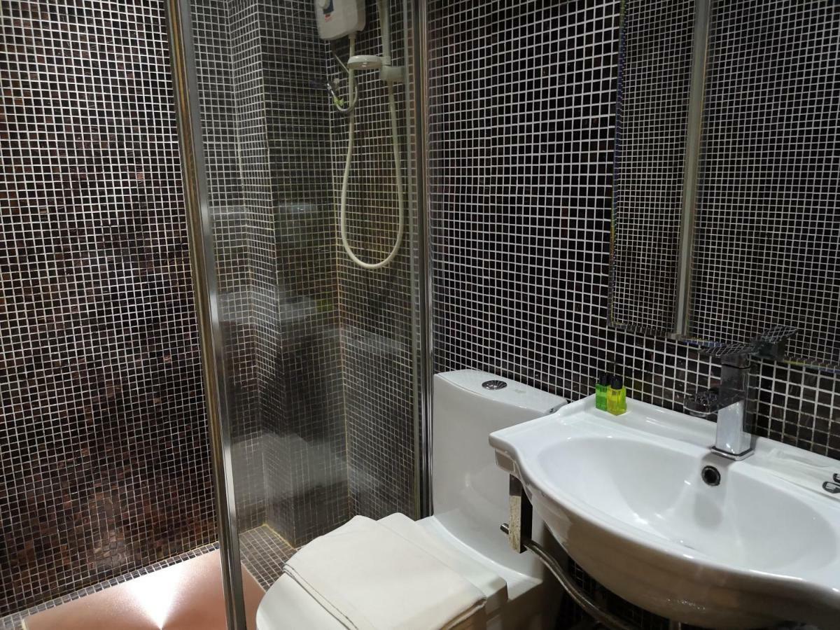 Hotel Grand Palace Ampang Ampang  Extérieur photo